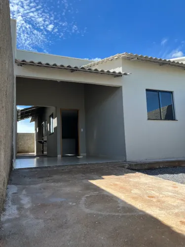 Casa 2 Quartos para Venda no Residencial Juarez Freire - Trindade