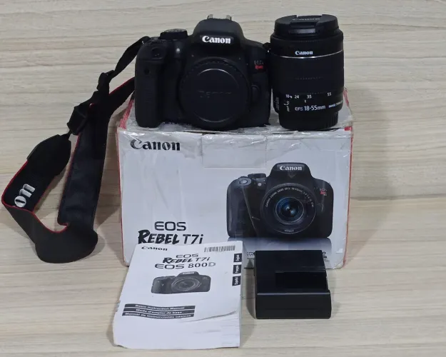 CANON T7i + LENTE 18-55MM STM IMPECÁVEL 