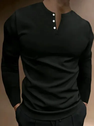 Camiseta Preta Sólida Manfinity