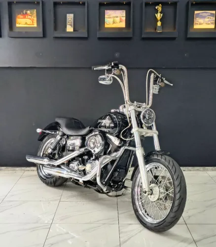 Harley Davidson Dyna Super Glide Custom