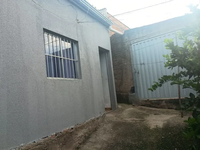 *? Casa com 4 quartos à venda em São Cosme de Cima - Santa Luzia/MG