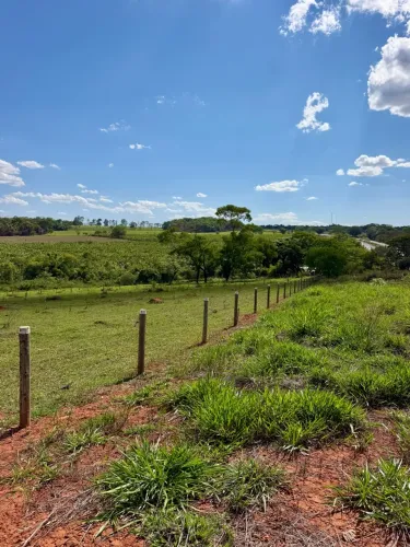 Chácara / Área - 22.000m2 em Anápolis-GO