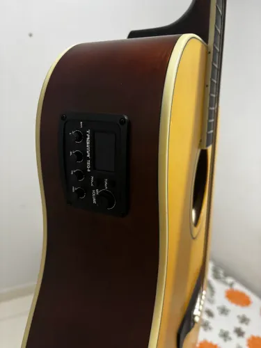 Violão Folk Cutaway Eq Aço T/ Spruce B/s Agathis Latin America Andes Ntabs Tagima