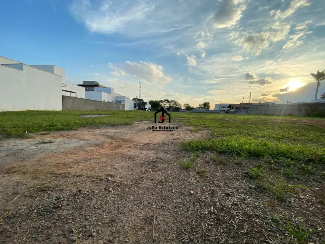 Terreno c/ área de 175,00m² no Residencial Laguna em Pindamonhangaba