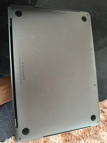 MAC BOOK 