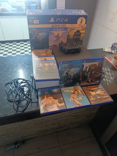 Vendo PS4