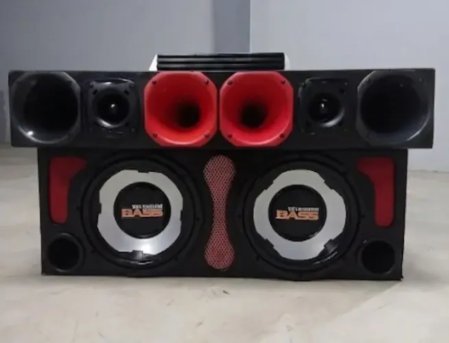 Vendo som Automotivo Completo