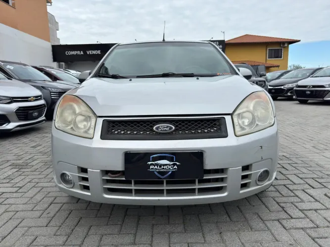 Ford Fiesta Class 1.0 4P 2008