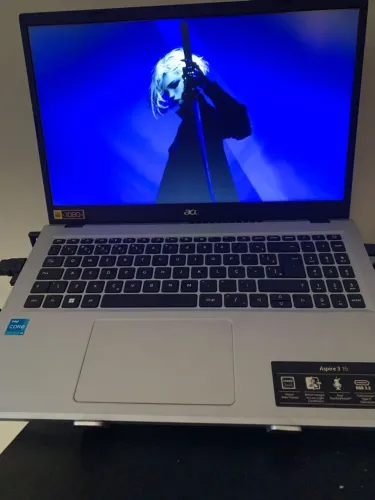 Notebook Acer i3 15