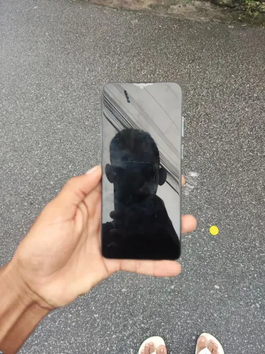 Vendo um telefone ?