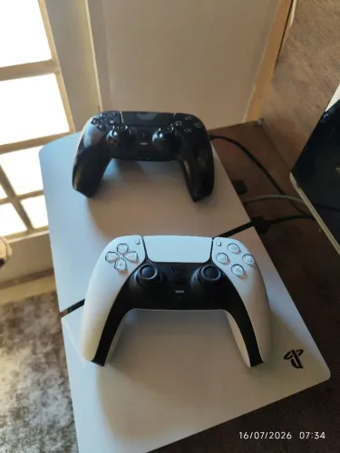 PS5 Com 2 Controles