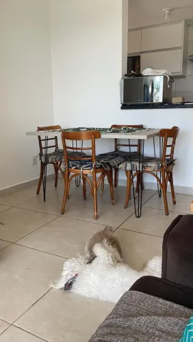 Mesa ótimo estado