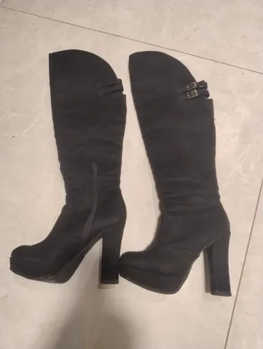 Bota feminina meia pata