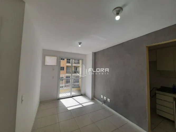 Apartamento com 2 dormitórios à venda, 52 m² por R$ 280.000,00 - Maria Paula - São Gonçalo