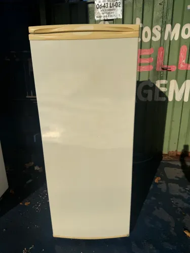 Geladeira Electrolux 240 litros combino entrega e parcelo 