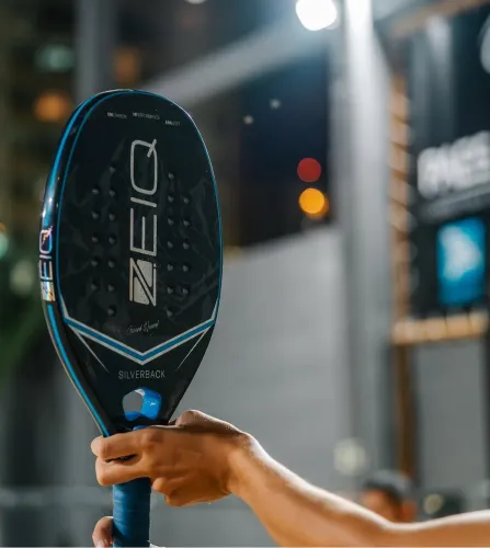 Raquete Beach Tennis ZEIq Silverback Carbono 12K
