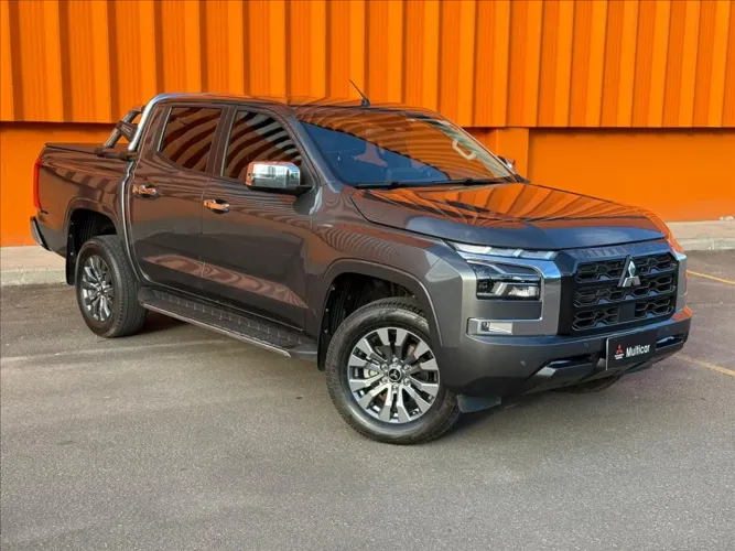 Mitsubishi TRITON HPE-S 2.4 CD 4X4 TB Diesel Aut. 2026