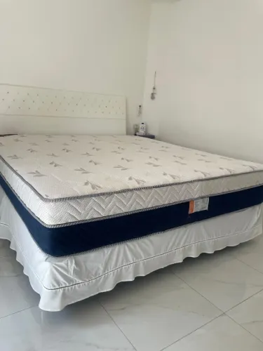 Cama box Súper King