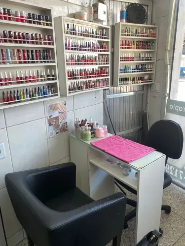 Aluguel de cadeira para manicure