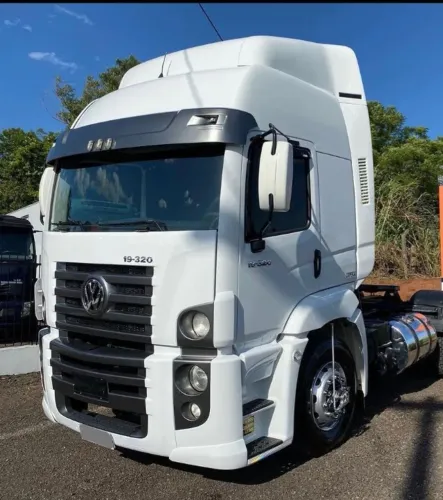 vw 19320 4x2 ano 2011