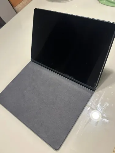 Samsung Galaxy Tab S10 FE 128GB + S Pen + Capa - Seminovo