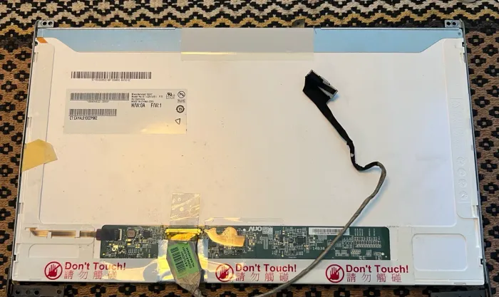Tela para computador HP veja pelo codigo se é compatível