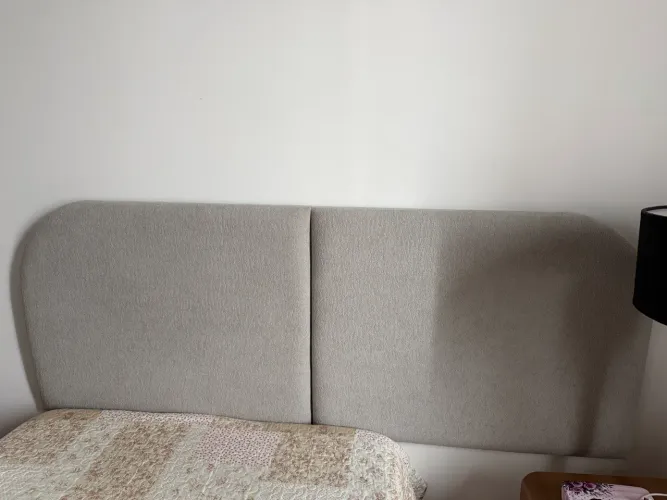 Cabeceira de casal cinza tecido boucle nova