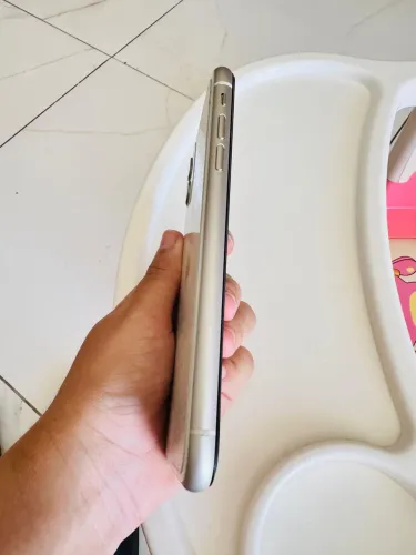 Vendo iPhone 11 64GB