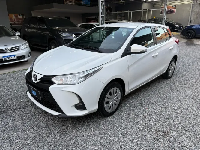 Toyota Yaris XL 1.5 Flex 16V 5P Aut. 2025