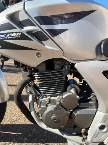 Moto Twister 250