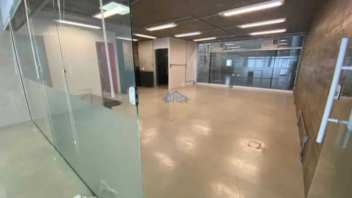 Sala para alugar em Barueri, Centro, com 100 m², Centro Comercial Alphaville