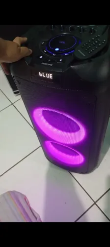 Caixa de som Philips com Bluetooth e rádio