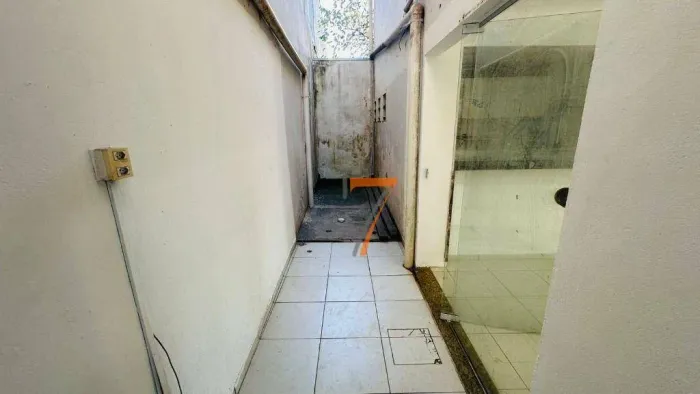 Prédio, 180 m² - venda por R$ 1.300.000,00 ou aluguel por R$ 12.192,53/mês - Balneário - F
