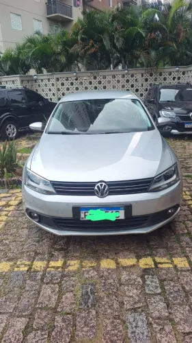 Volkswagen Jetta Comfortline 2.0 T.flex 8V 4P Tipt. 2013