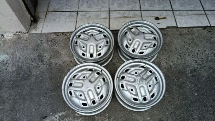 RODAS ARO 13 ORIGINAL DO CORCEL BELINA DEL REY 