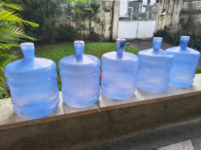 Garrafão vazio água mineral 10 litros