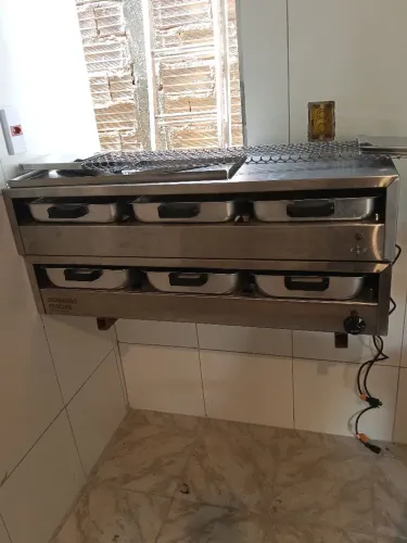 Conservador de proteina, tenho tenho duas, 1,400 cada.
