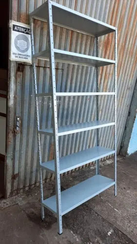 Estante de aço oferta melhor preço 06 bandejas 0,30x0,92x2,00 na cor cinza desmontada 