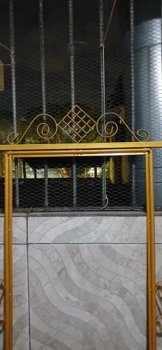 Moldura para espelho dourada vintage
