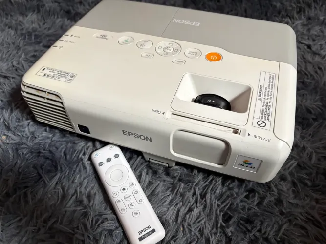 Projetor Epson 93+ hdmi aceito cartão