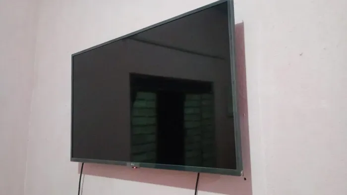 Televisão LG 43P