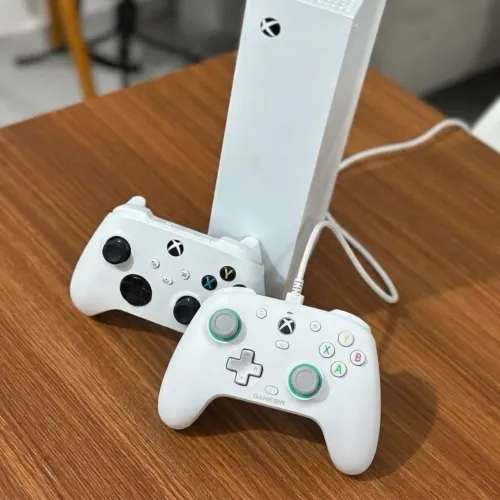 Xbox Series S 2 controles