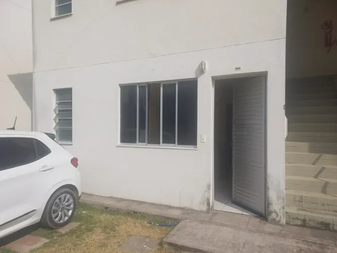 Vender -se um apartamento no Plaza das flores 2