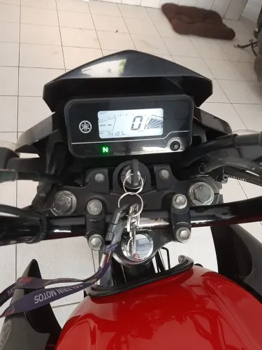 Veículo em ótima condição de uso, baixa km 