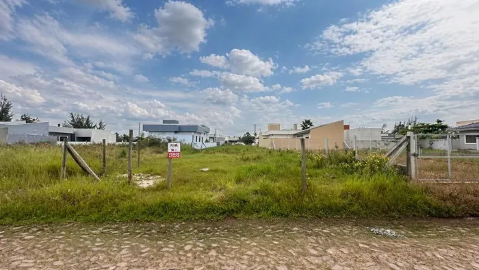 Terreno à venda, 300 m² por R$ 195.000,00 - Bellatorres - Passo de Torres/SC