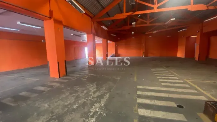 Loja para locação, 953m², Centro, Juiz de Fora, MG