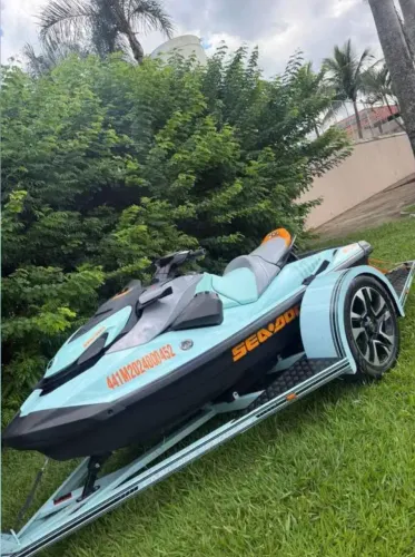 Jetski seadoo 2024 170 .