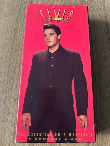 02 Box de Cds do Elvis Presley com 05 Cds cada sem uso! 