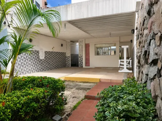 CASA COMERCIAL PREMIUM PARA LOCAÇÃO EM SETÚBAL BOA VIAGEM | 372 m²