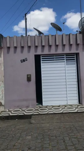 - Casa na Cidade Olímpica 